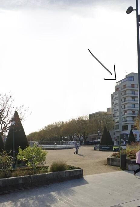 Penthouse / 2 Bedrooms In City Center Of Angers Exterior foto
